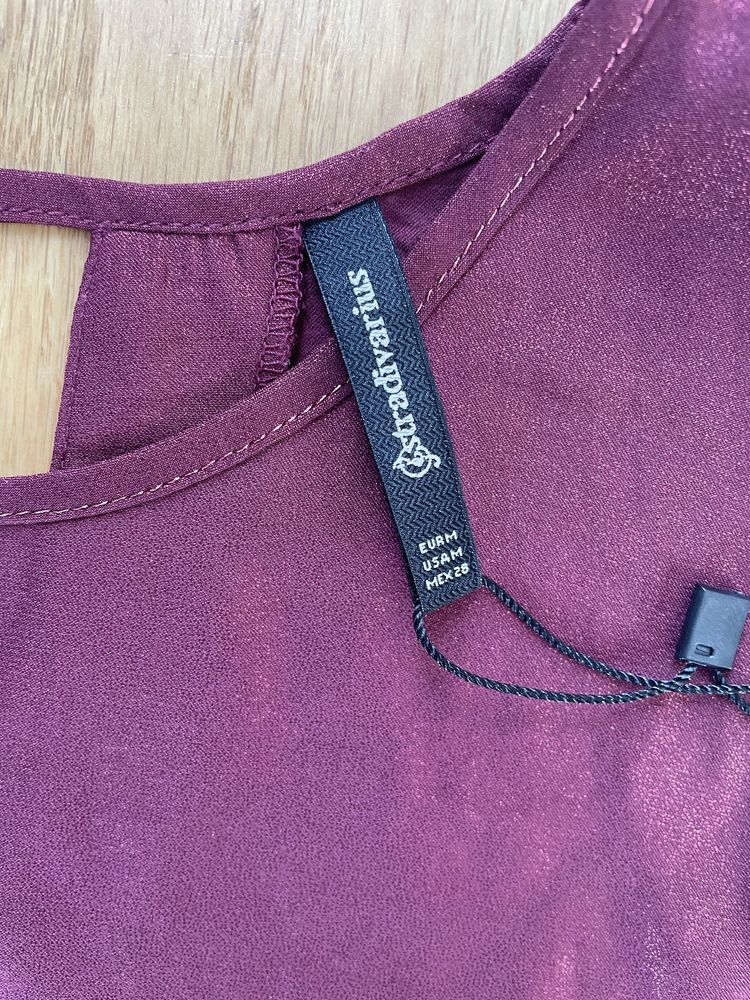 Nowa połyskująca bluzka Stradivarius