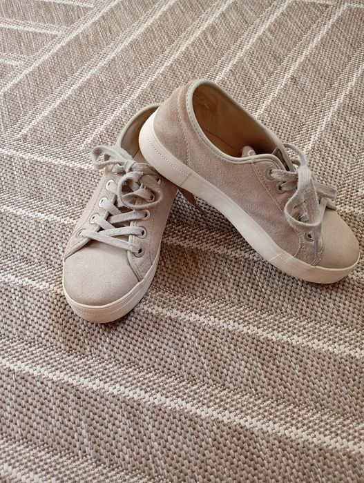 Замшеві снікери на дівчинку