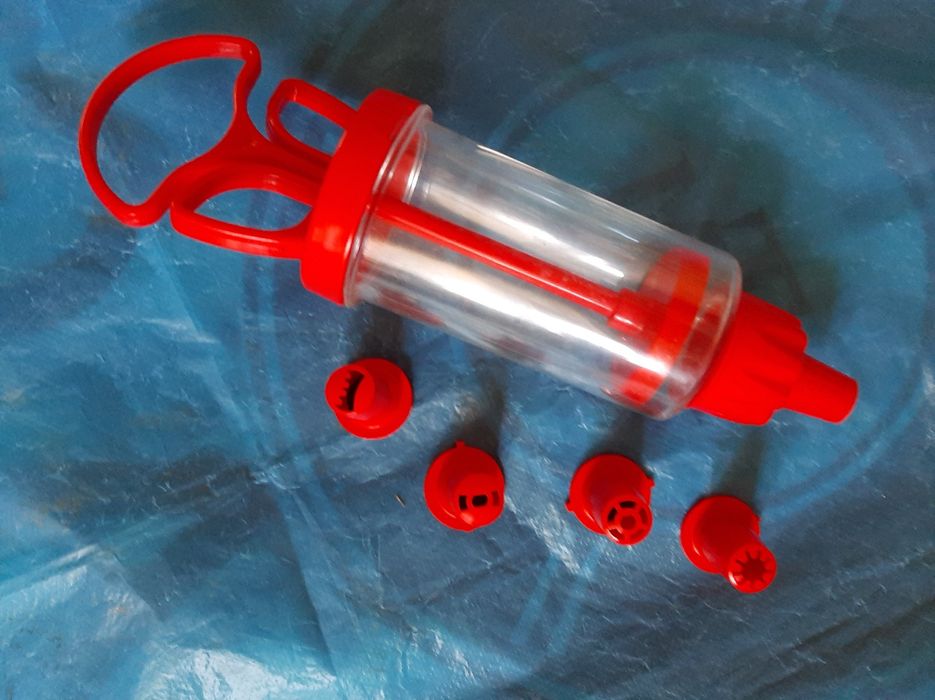 Кухонна утвар. Різного багато