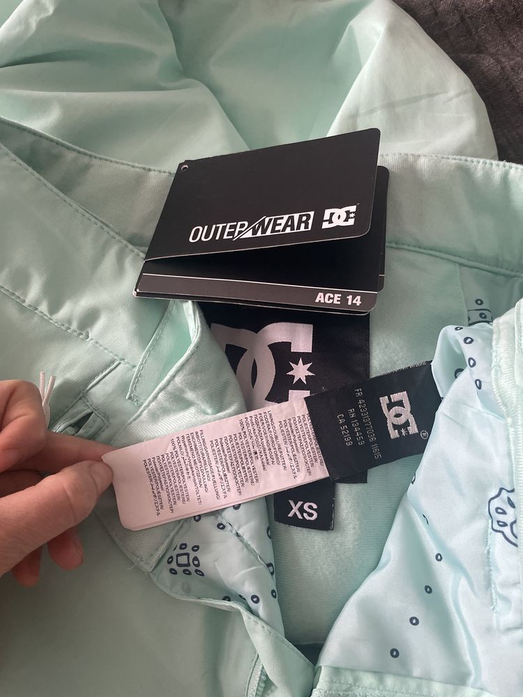 Продам жіночі лижні штани DC, розмір XS