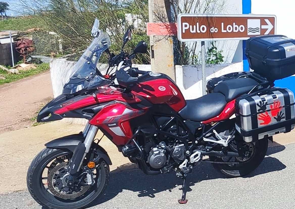Benelli trk  502