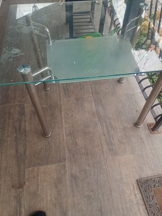 Stolik szklany oddam  za darmo