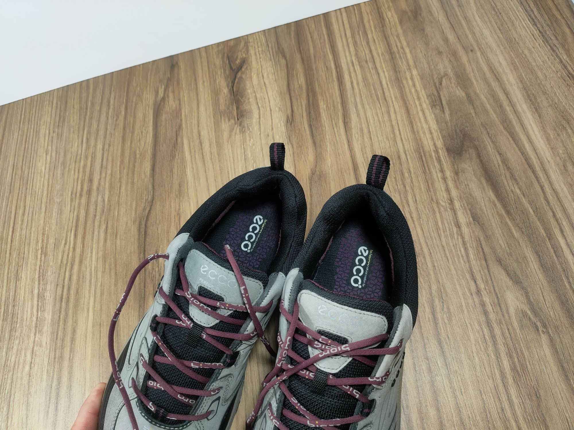 Buty Ecco Biom Performance Natural Motion r. 38 25cm