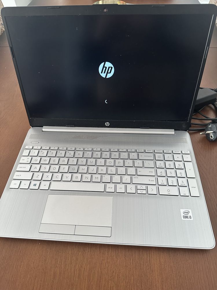 Laptop HP 15-DW1000NW