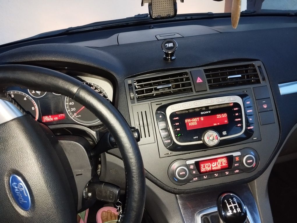 Ford C-Max 1.6 TDCI Titanium' Świeżo nabita Klima!+Opony Gratis!
