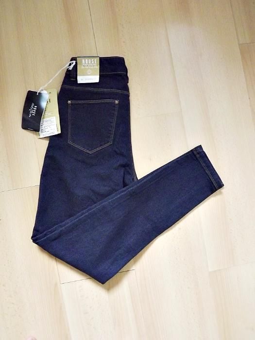 House, granatowe spodnie rurki z wysokim stanem, elastyczne