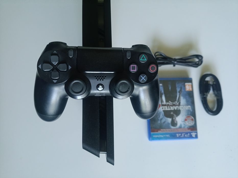 Konsola PlayStation 4 SLIM 500GB