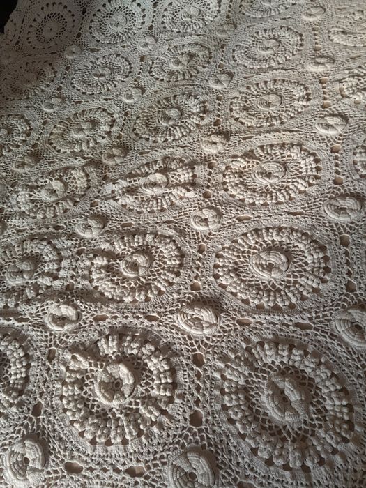 Colcha de Cama Casal Bordado à mão