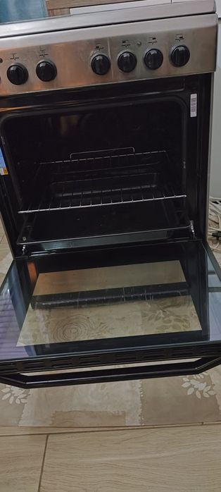 Fogão elétrico Indesit