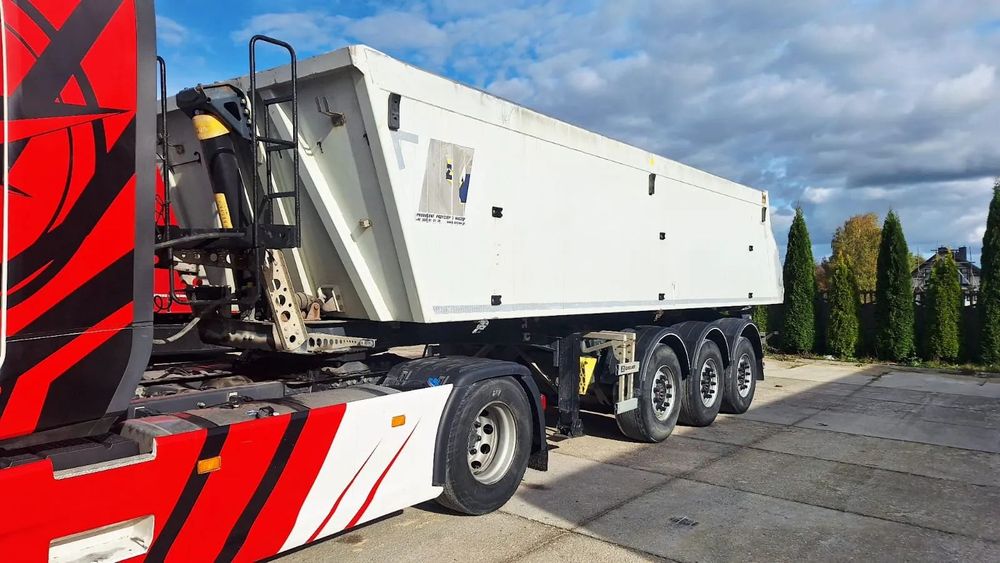 Zaslaw  Naczepa Zasław 2016 - cena 67 tyś netto