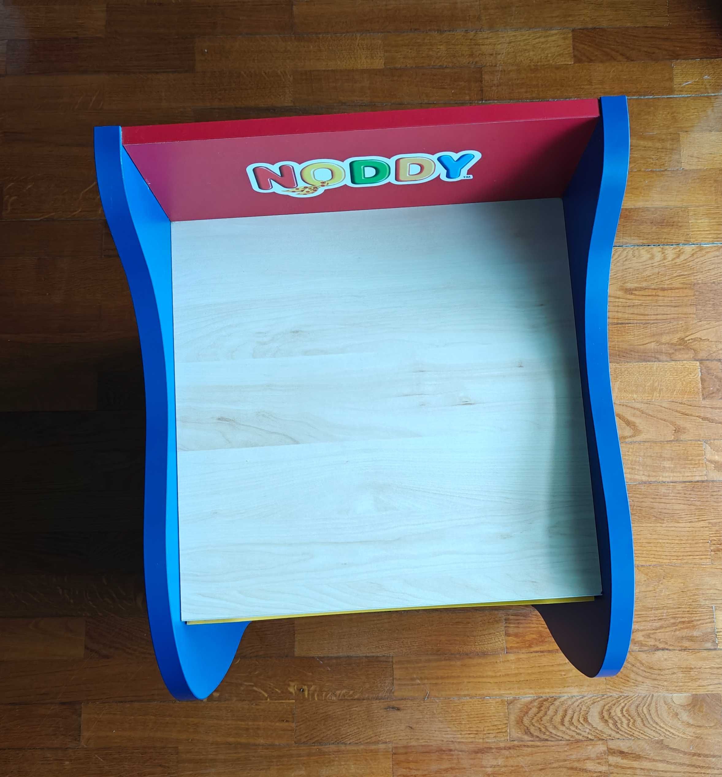 Mesa de cabeceira "Noddy" com 44 altura x 45 largura e 41 profundidade