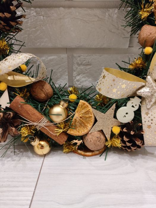 Wianek świąteczny z lampkami średnica 35cm