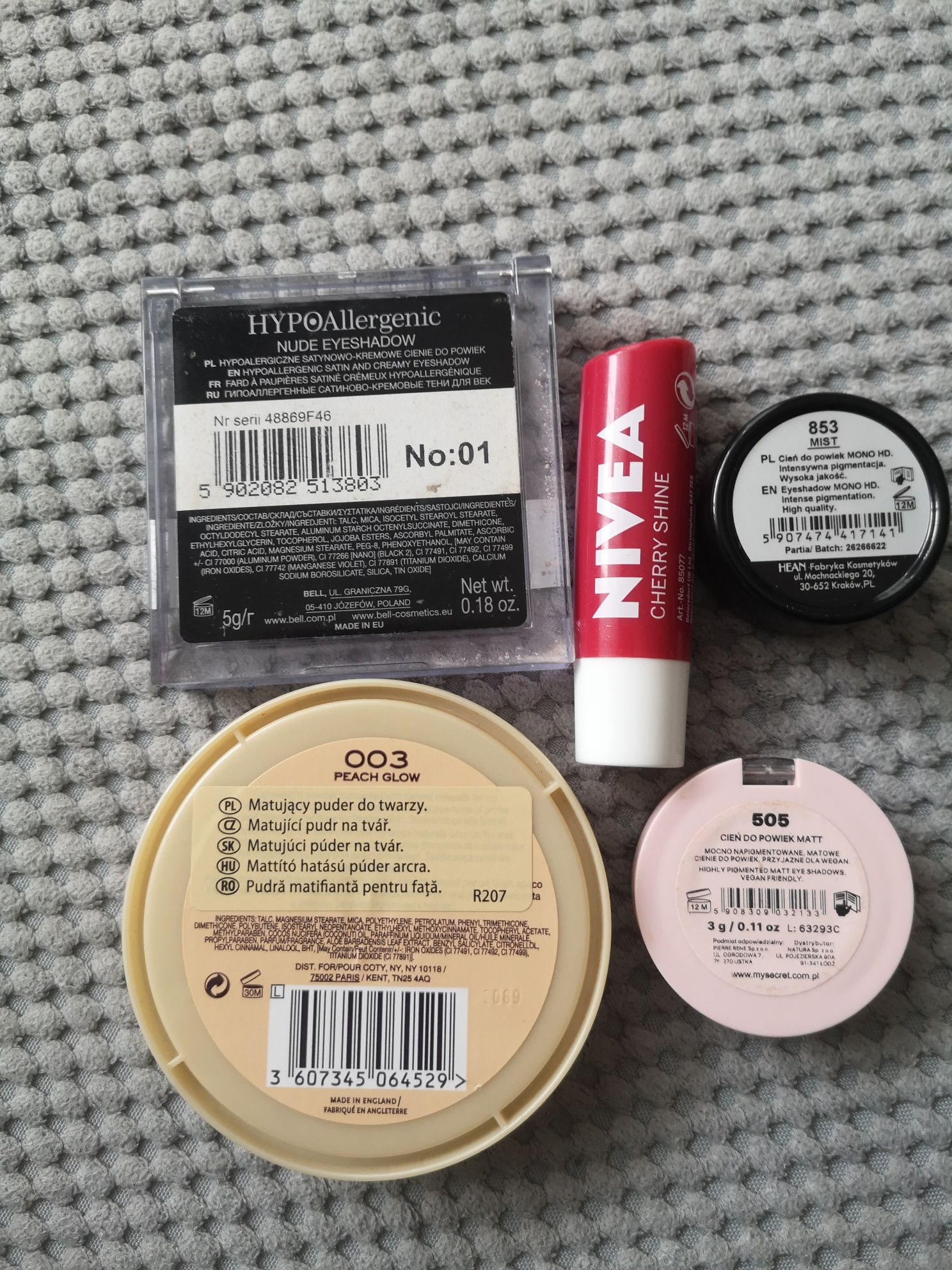 Zestaw kosmetyków Rimmel my secret nivea bell hean