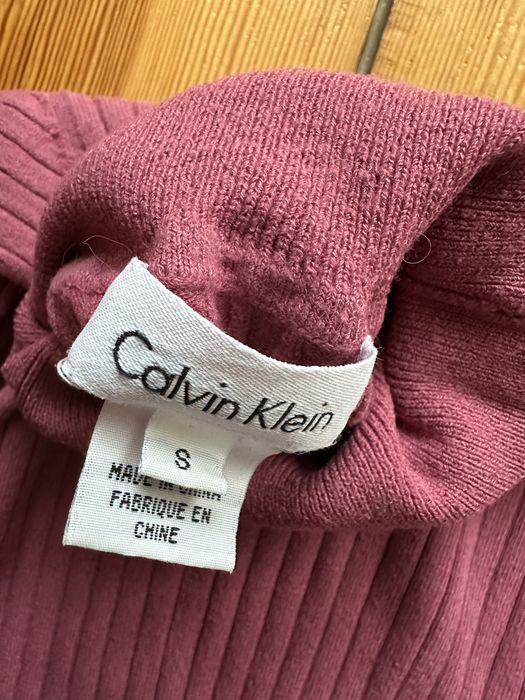 Różowy golf Calvin Klein - S