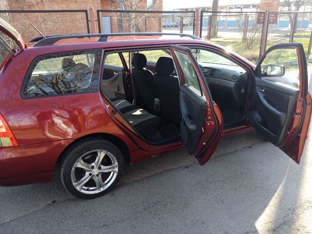 Продам Toyta Corolla 120