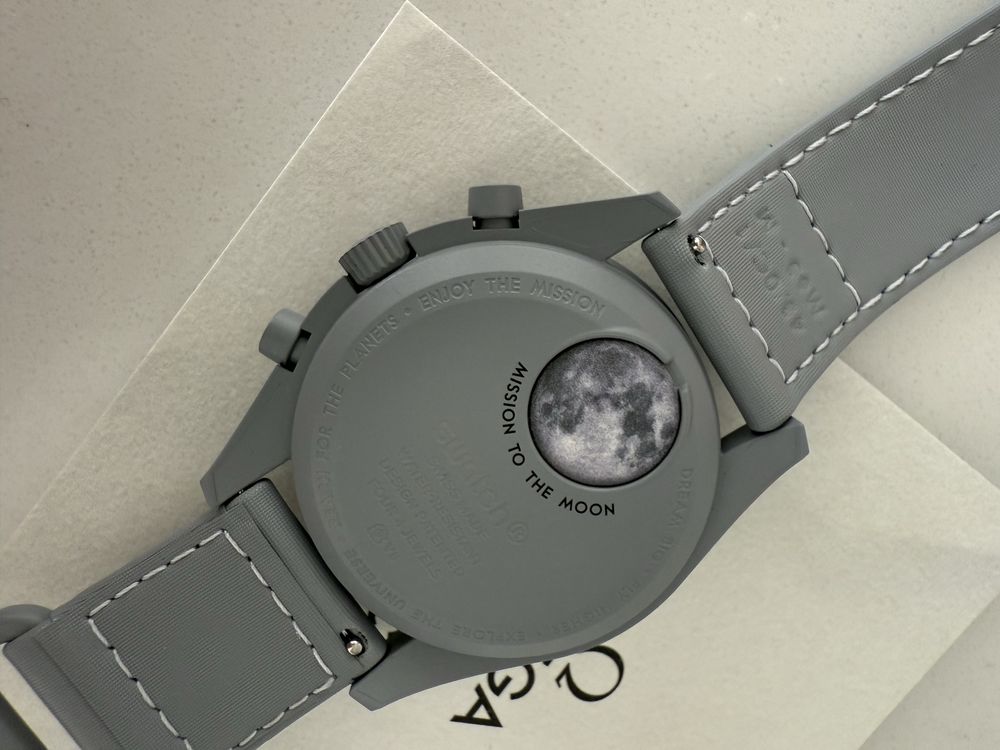 Часы наручные moonwatch 1961 limited edition swatch omega
