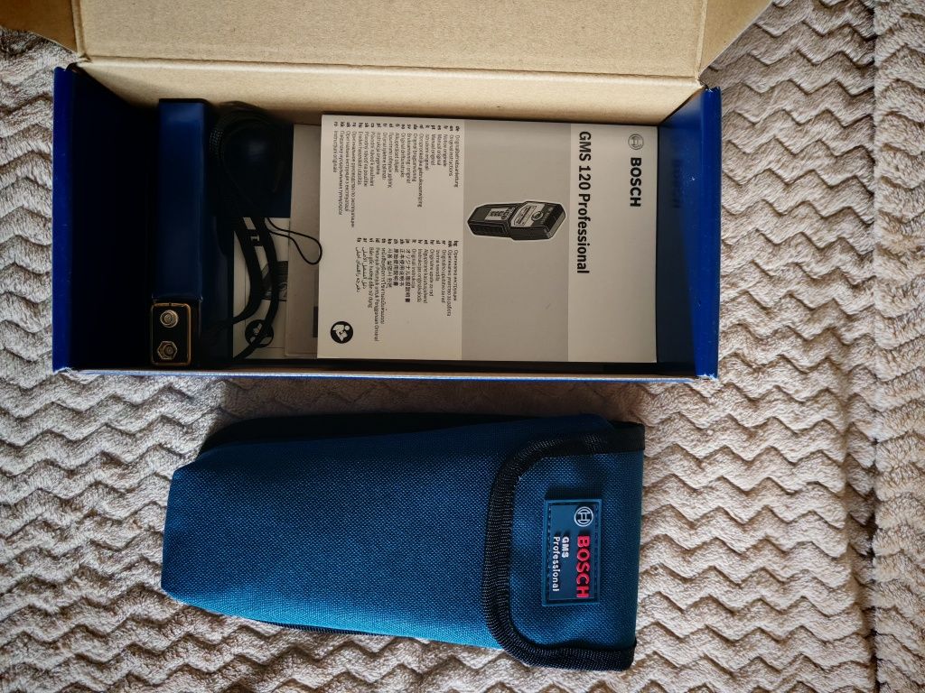 Wykrywacz Bosch GMS 120, detektor kabli
