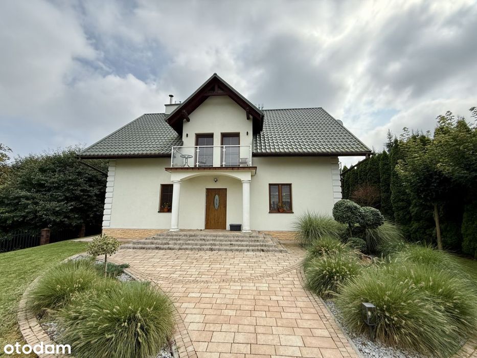 Piękny dom z garażem 2 stanowiskowym