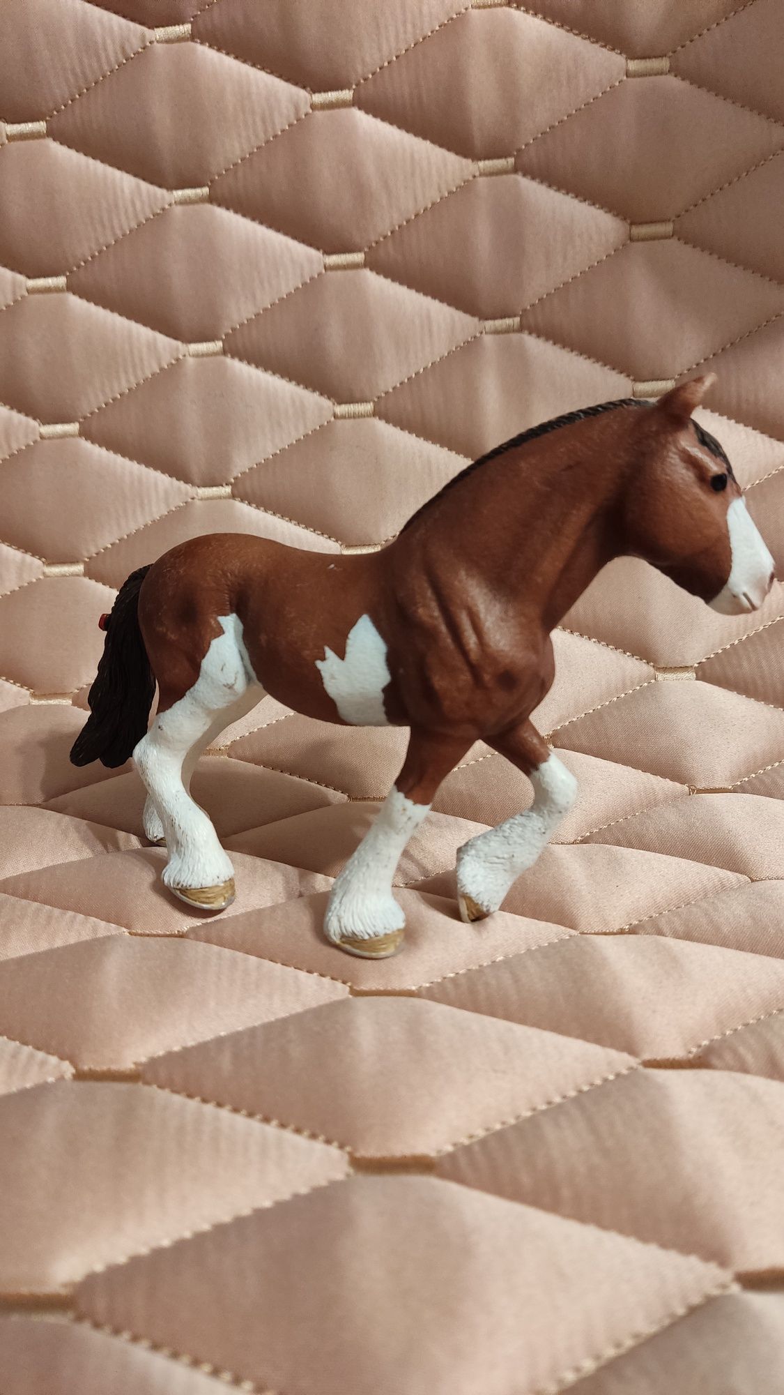 Klacz rasy Clydesadale Schleich 13809