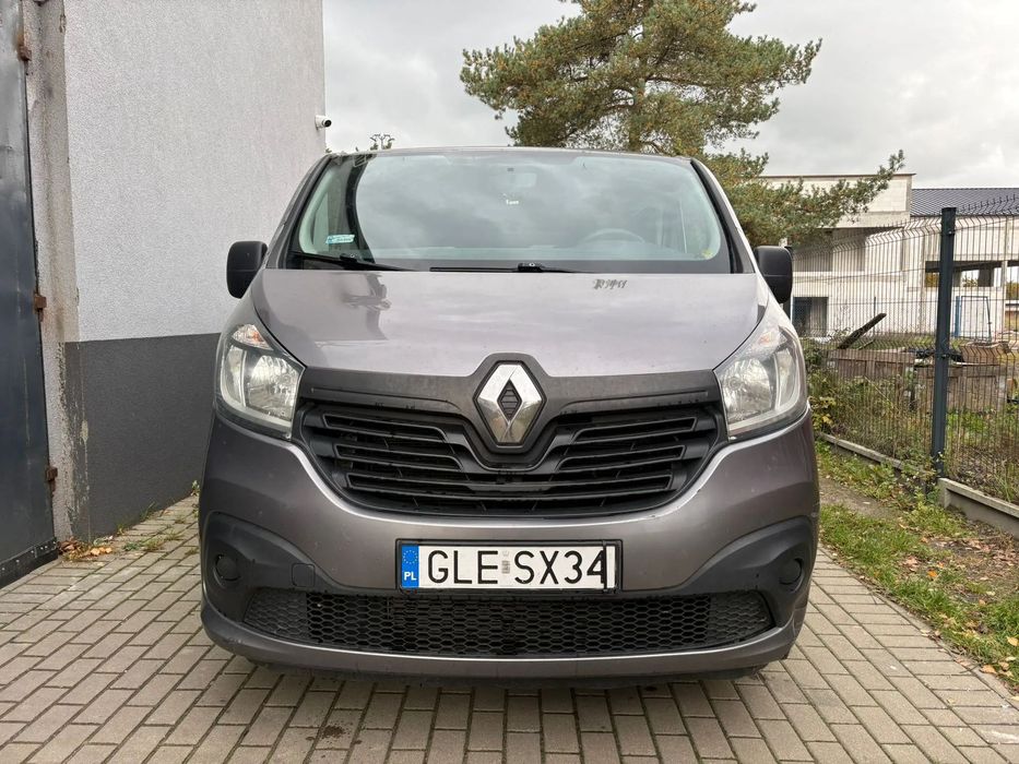 Renault Trafic Renault Trafic 1.5 dCi 85 KM | 9 osób | 2015 r. | Stan dobry | 35 000