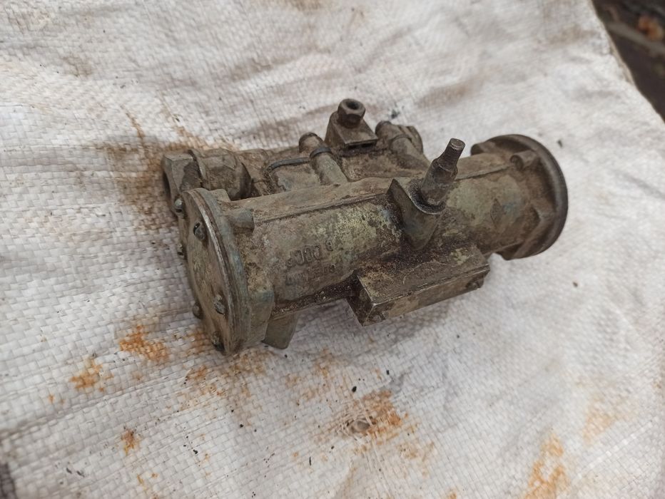 Механізм дворніков стеклоочиститель зил 130 131 урал