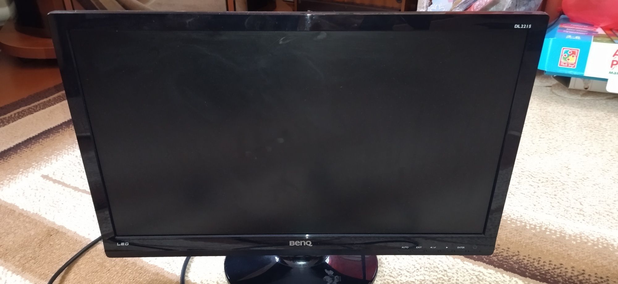 Монітор BENQ DL2215 21,5", на запчастини