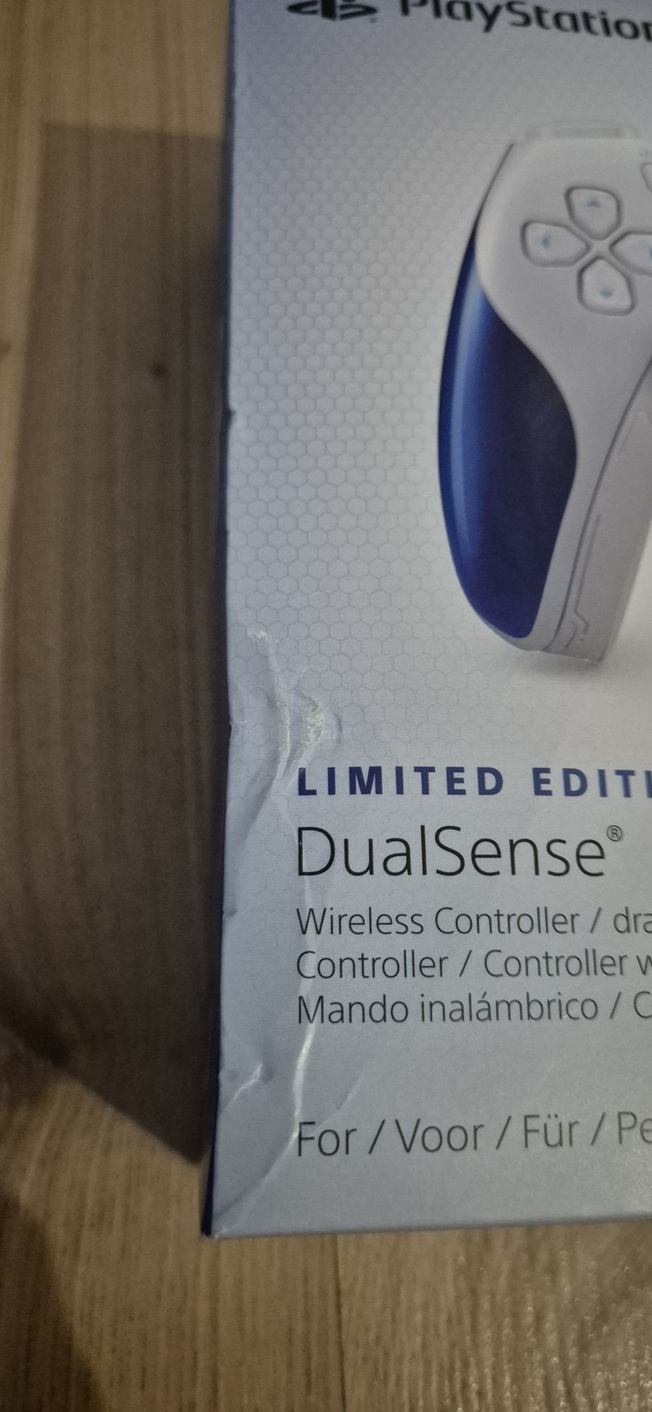 DualSense  Astro Bot Limited Edition  Nowy