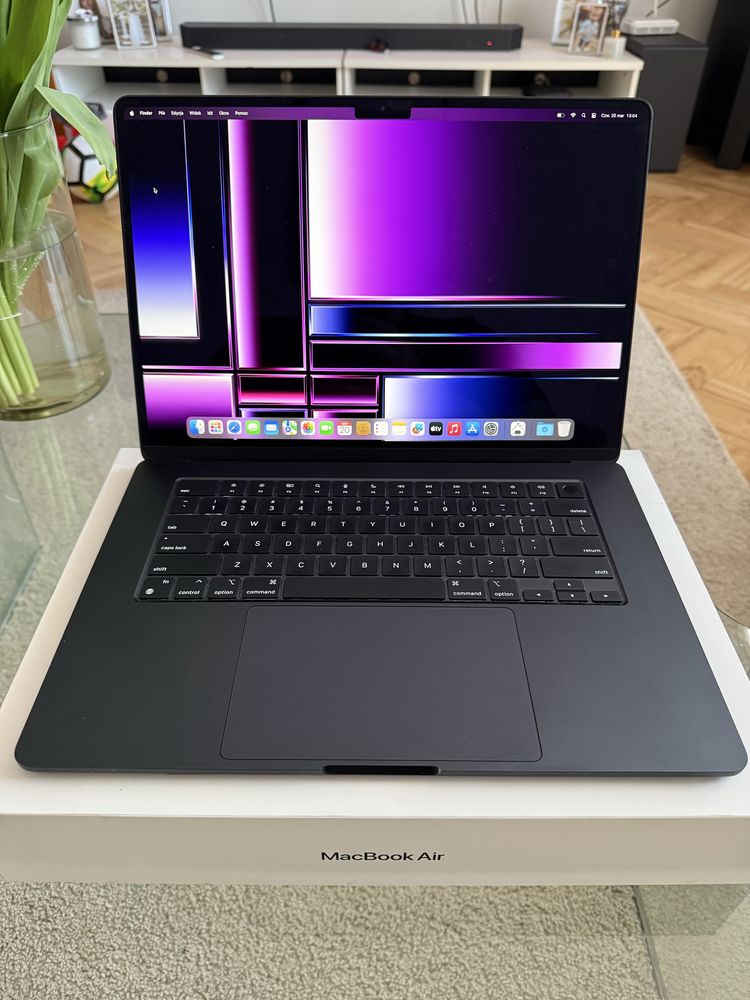Macbook Air 15 M3 8/256gb Jak Nowy Bateria 37 cykli