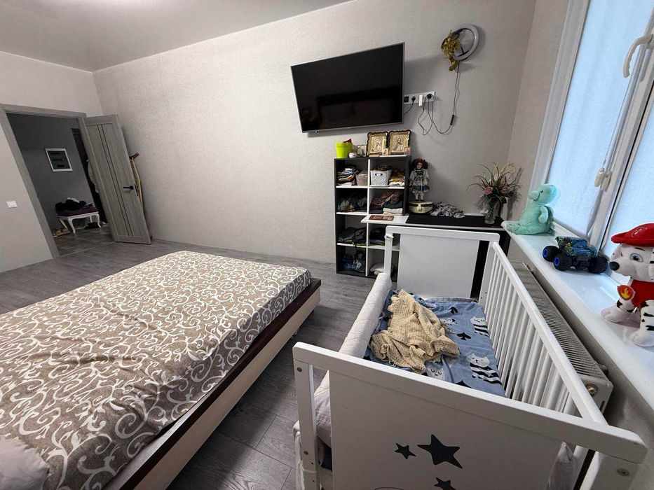 Святопетрівське 2 кім квартира з меблі техніка Сертифікат розглянемо