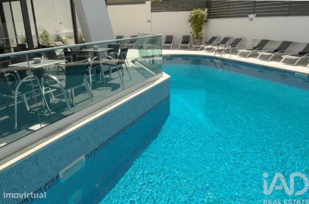 Loja / Estabelecimento Comercial em Nazaré de 4800000,00 m2