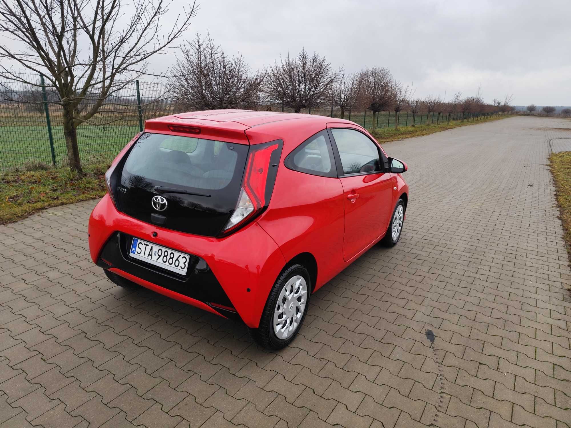 Toyota AYGO 1,0 VVT-i,72KM, Super stan i bogate wyposażenie, OKAZJA !