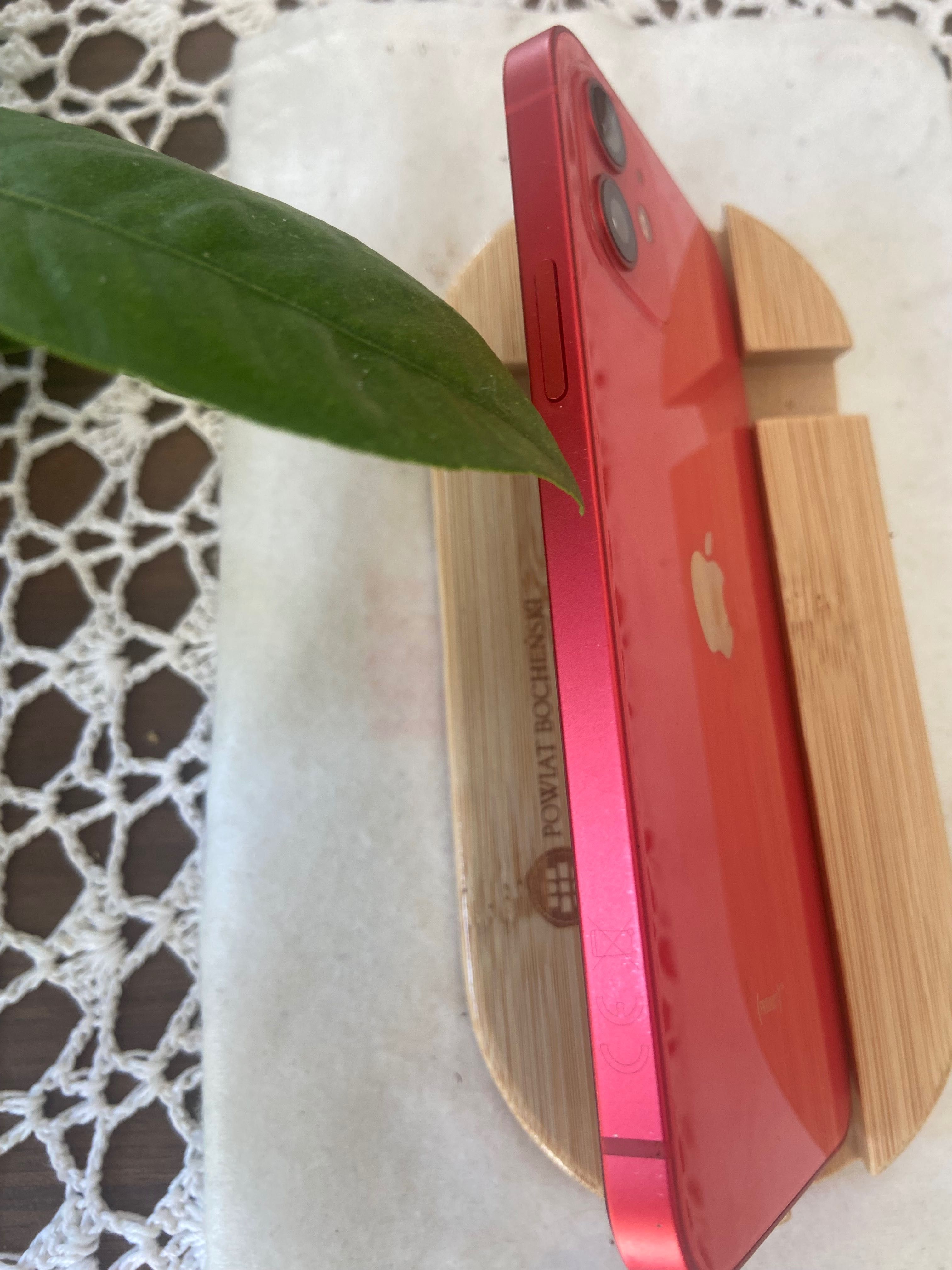 iPhone 12 czerwony okazja