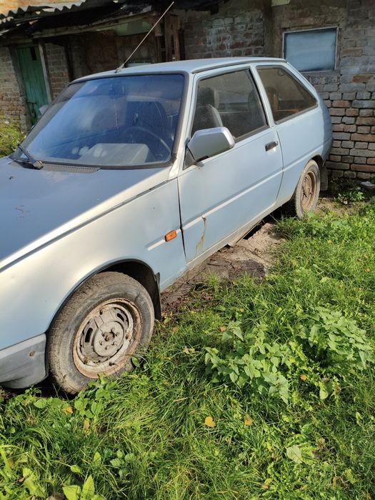 Продам Таврію.  .
