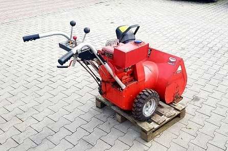 Odśnieżarka spalinowa wirnikowa TORO 824 bieg wsteczny