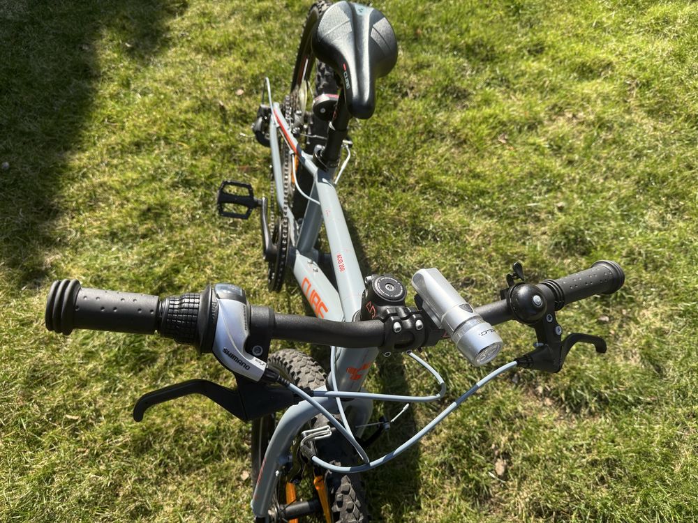 Rower Cube acid 200 kola 20 cali
