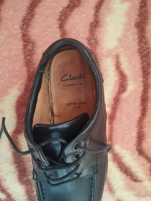 Взуття чоловіче Clarks