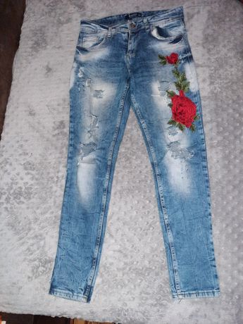 Жіночі молодіжні джинси