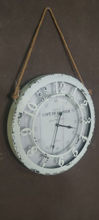 Relógios a trabalhar