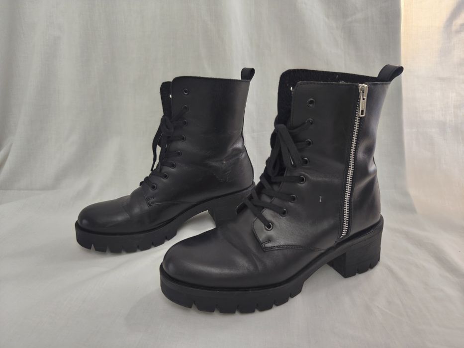 Trapery buty r. 40 skórzane