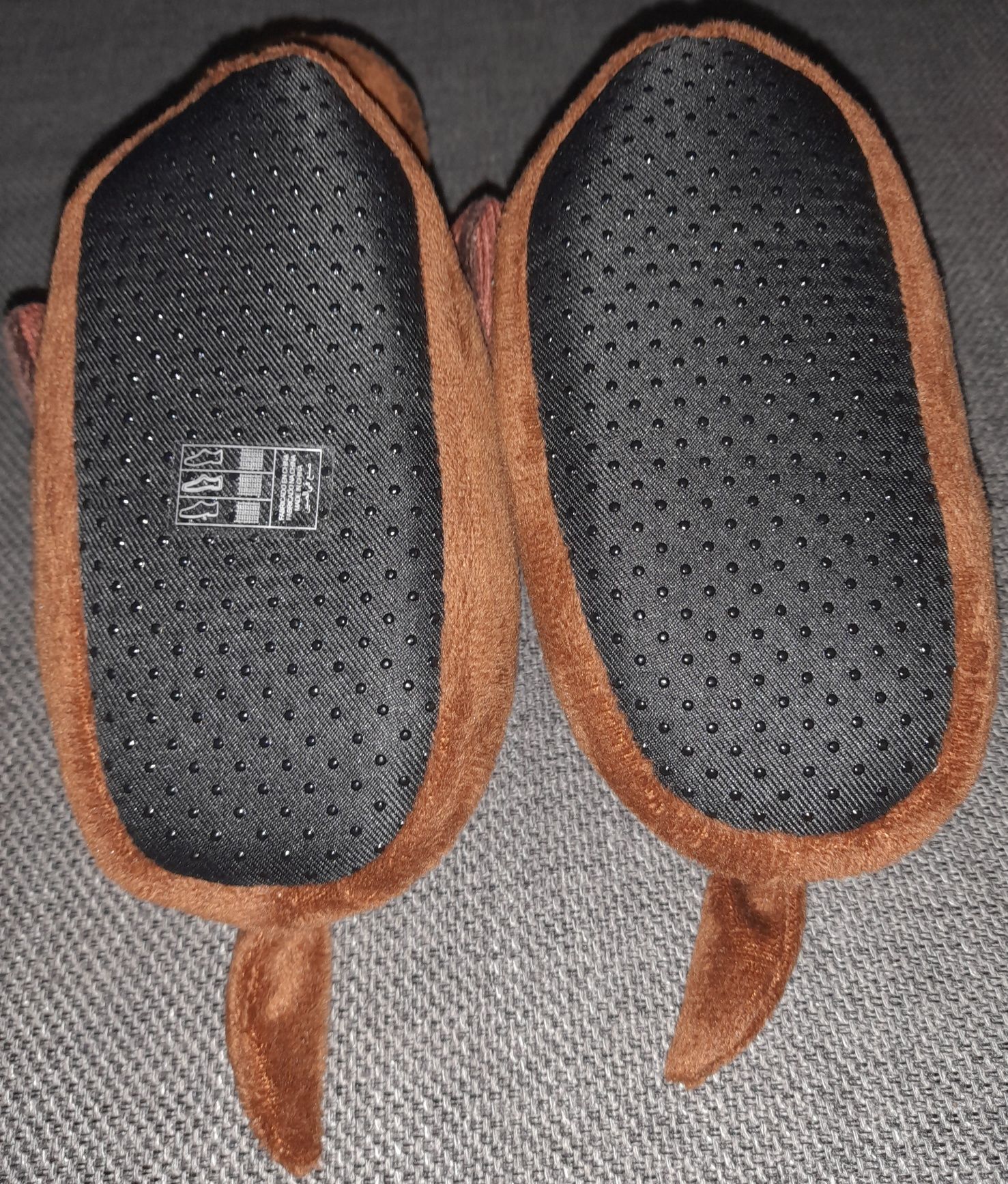 Pantufas criança cão salsicha (Novas)