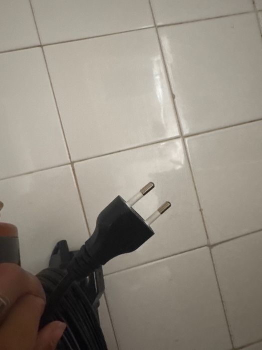 Vendo aspirador de pé