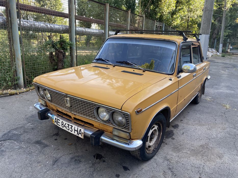 Продам ВАЗ 2103 бензин 1,5