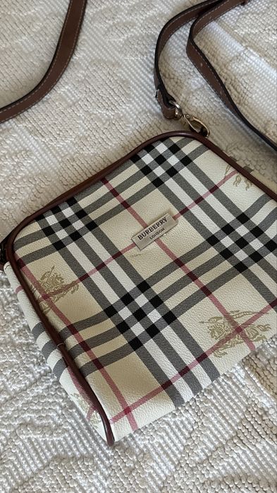 Torebka Burberry London – listonoszka w kratę