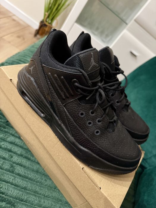 Jordan Max Aura 5