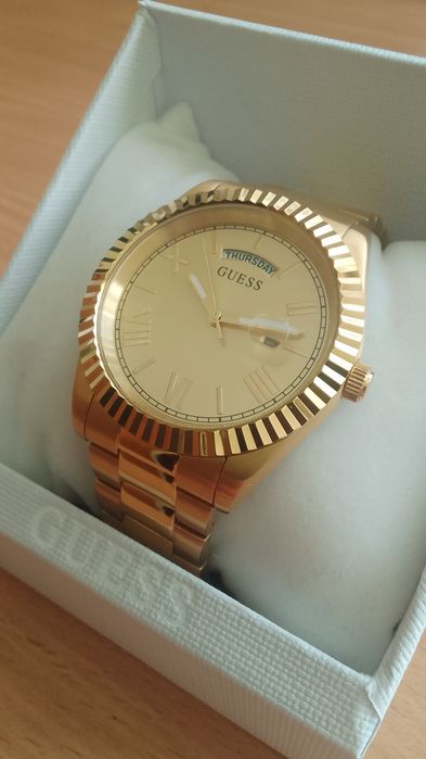 Часы Guess ( GW0682L2)