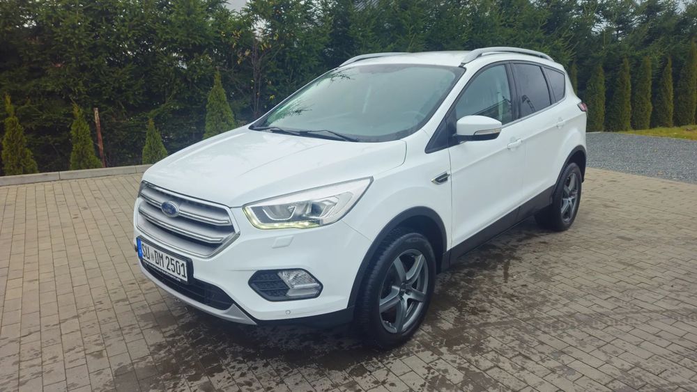 Ford Kuga Super Stan z Niemiec
