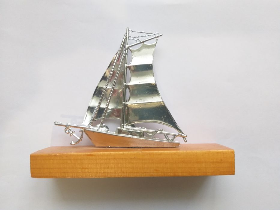 Раритетний сувенір Парусник новий 1991 рік