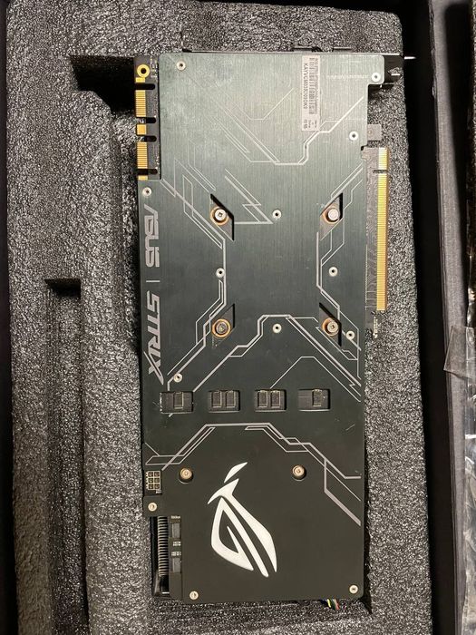 ASUS ROG STRIX-RTX2080ti-11g-gaming