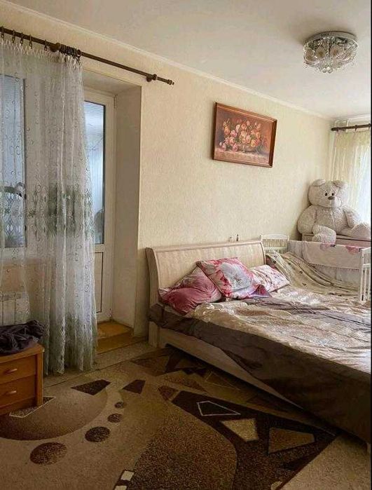 Продам 3х кімн 2/9 Гвардійців Широнінців