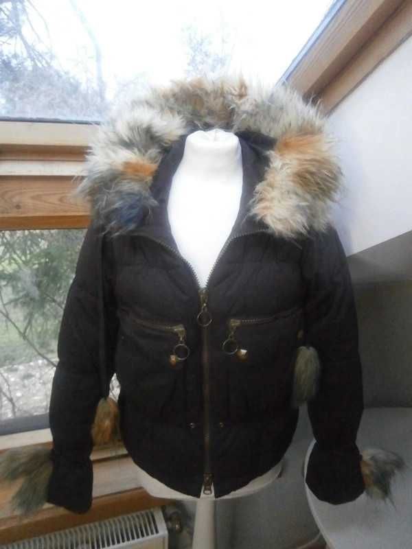 Puchowa brązowa brązowa kurtka zimowa z kapturem eskimo Daite XS S
